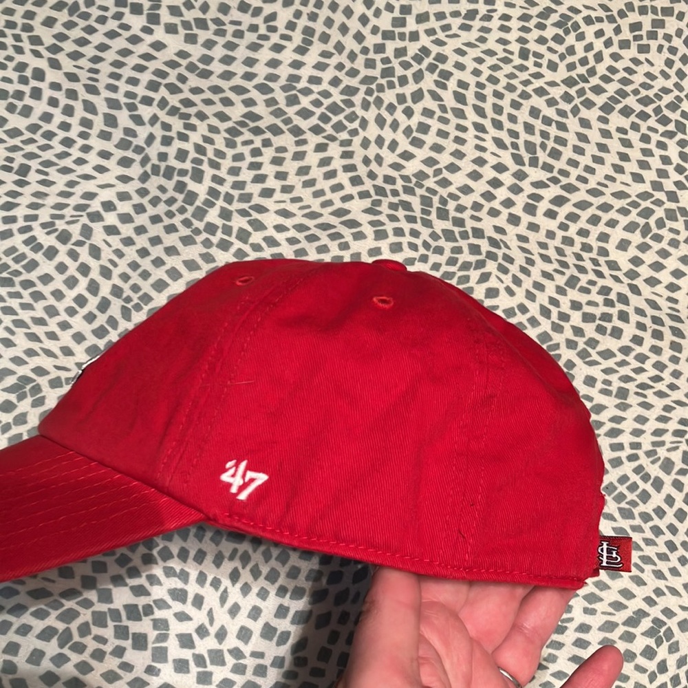 EUC 47 St. Louis Cardinals Women’s Hat - Picture 2 of 8